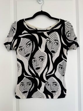 VALENTI |  Vintage Black & White Face Print Knit Tee - size small
